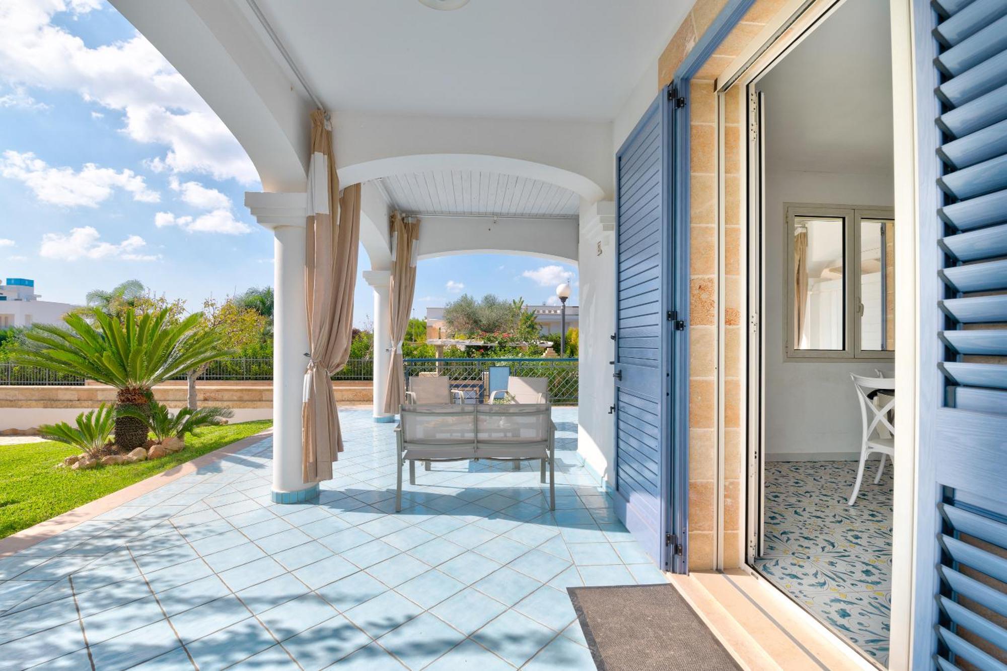 Mare Villas Pescoluse マリーナ・ディ・ペスコルーゼ エクステリア 写真